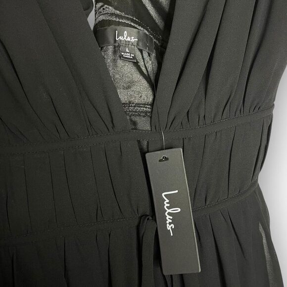 Lulus I'm All Yours Black Ruffled Maxi Dress Slit Women’s Size Large NWT - Picture 9 of 15
